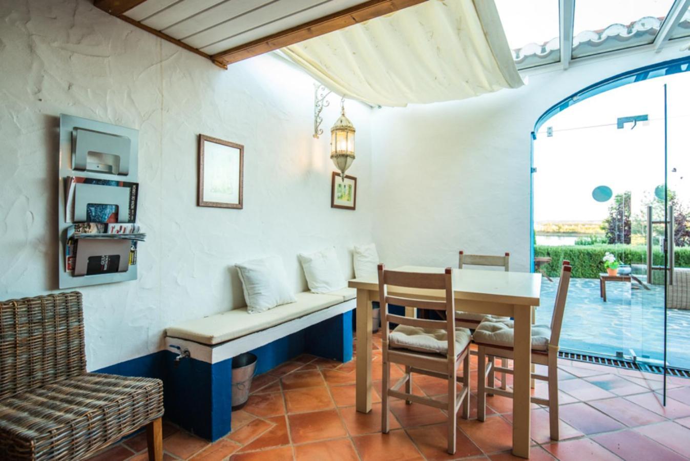 Casas De Juromenha Guest House Bagian luar foto