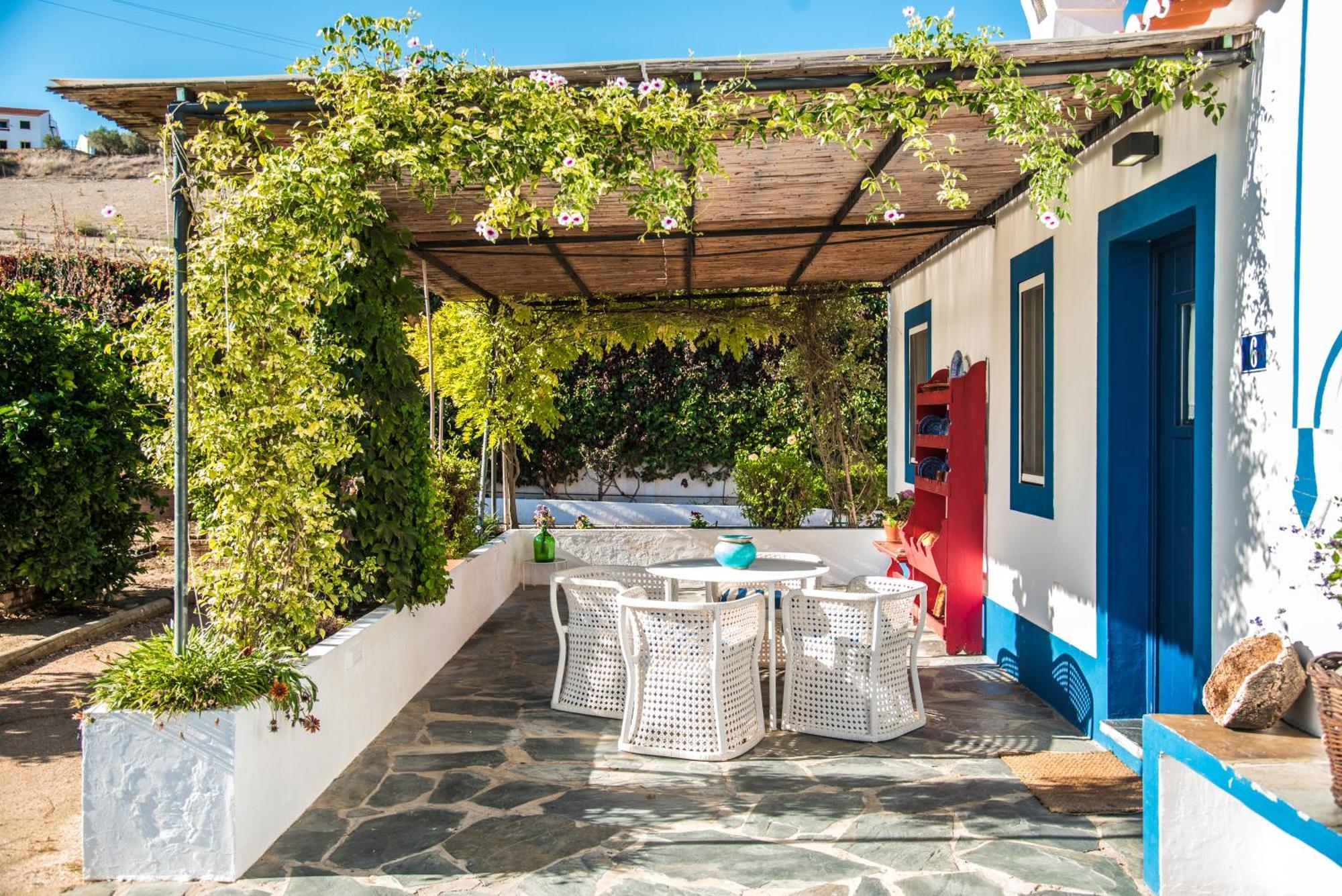 Casas De Juromenha Guest House Bagian luar foto