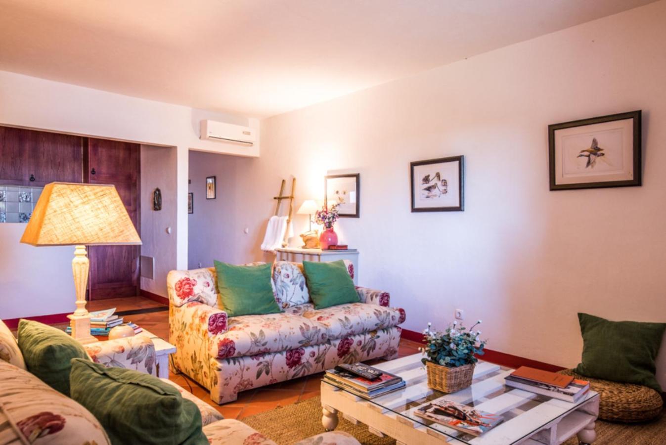 Casas De Juromenha Guest House Bagian luar foto
